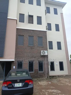 3bdrm Block of Flats in Durumi District for rent