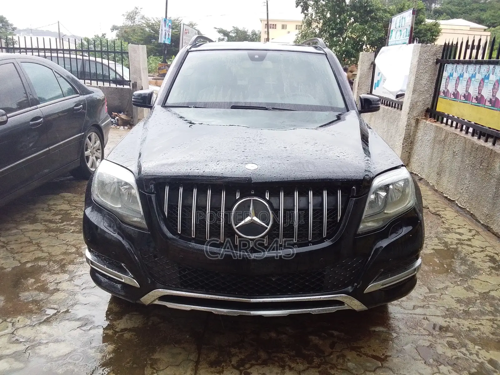 Mercedes-Benz GLK-Class 2013 Black