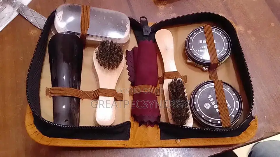 Shoe Polish Set / Kit