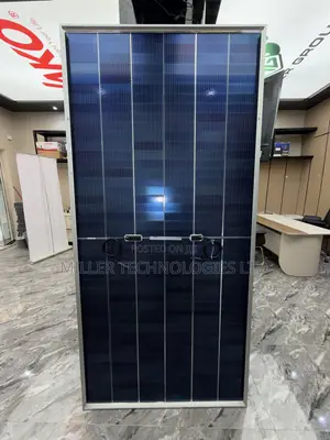 Jinko 650W High Efficiency Solar Panel – Grade A