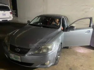 Lexus IS 2007 Gray