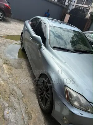 Lexus IS 2007 Gray