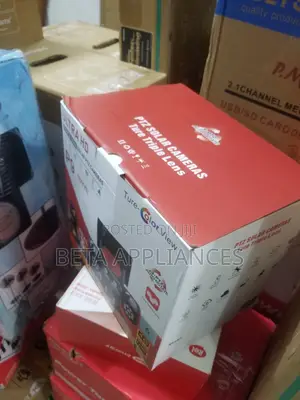 High-Resolution Triple-Lens Solar Outdoor Camera