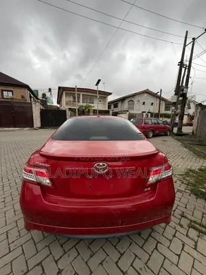 Toyota Camry 2010 Red