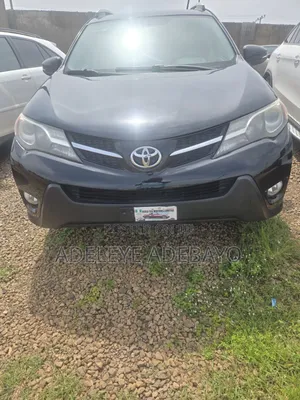 Toyota RAV4 Limited 4dr SUV (2.5L 4cyl 6A) 2014 Black