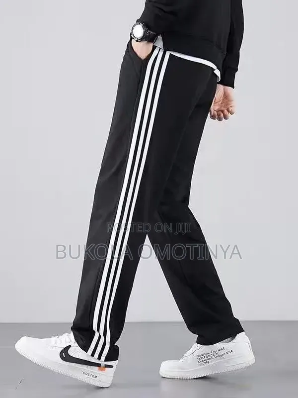 There Stribe Sport Trouser