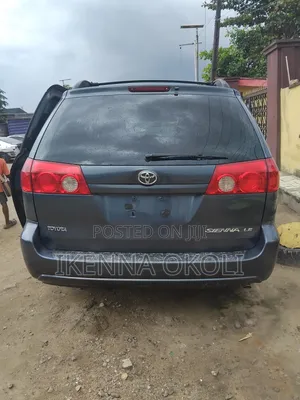 Toyota Sienna 2007 Gray
