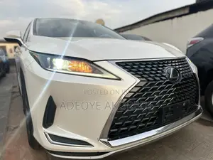 Lexus RX 350 AWD 2022 White