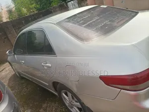Honda Accord 2003 Silver