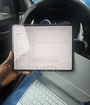 Apple iPad Pro 13 (2024) 1 TB Gray