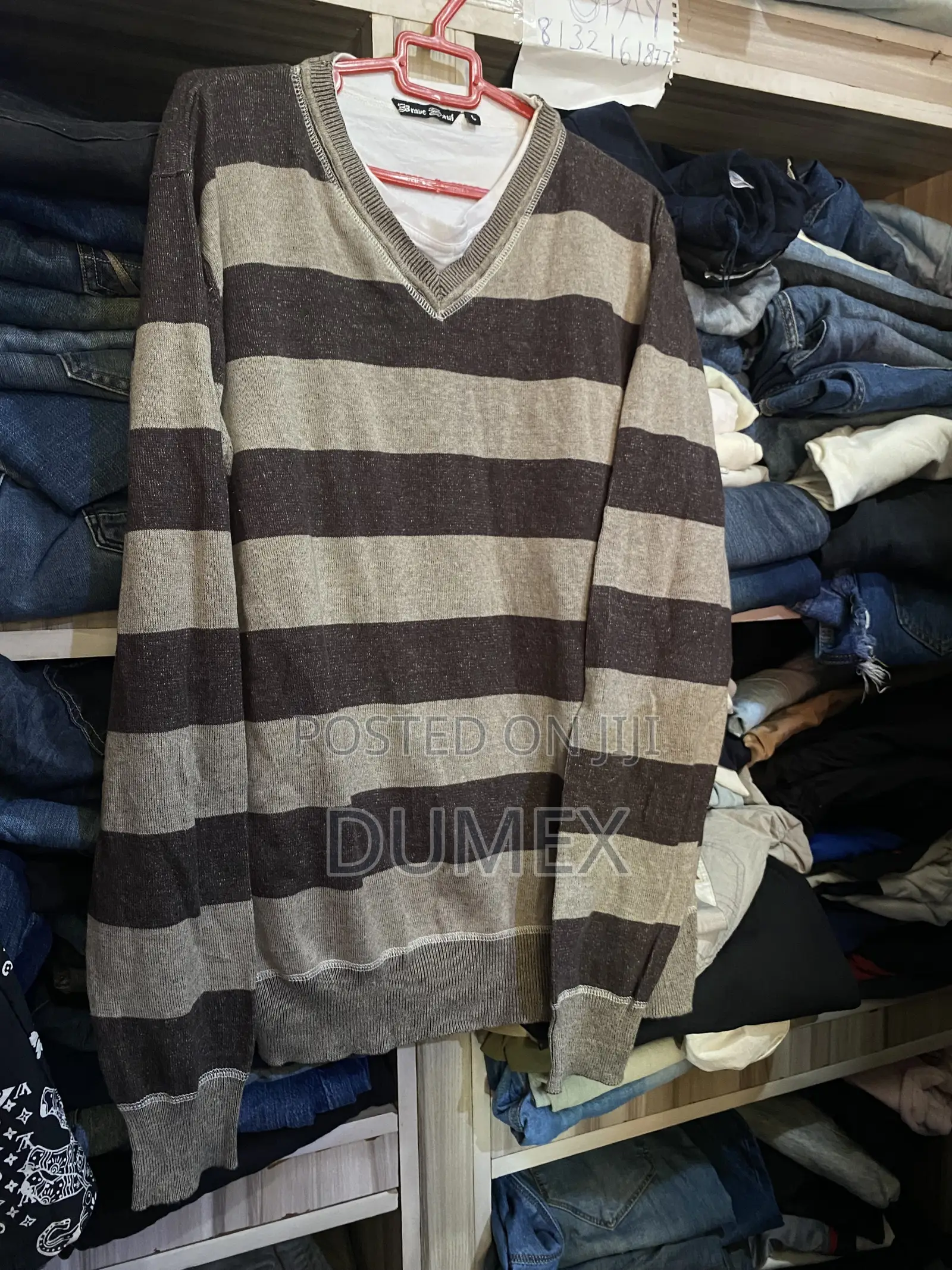 Neatly Used Thrift Sweatshirt/Sweater