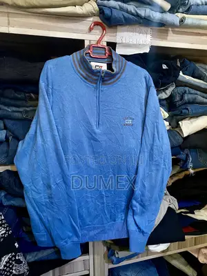 Neatly Used Thrift Sweatshirt/Sweater