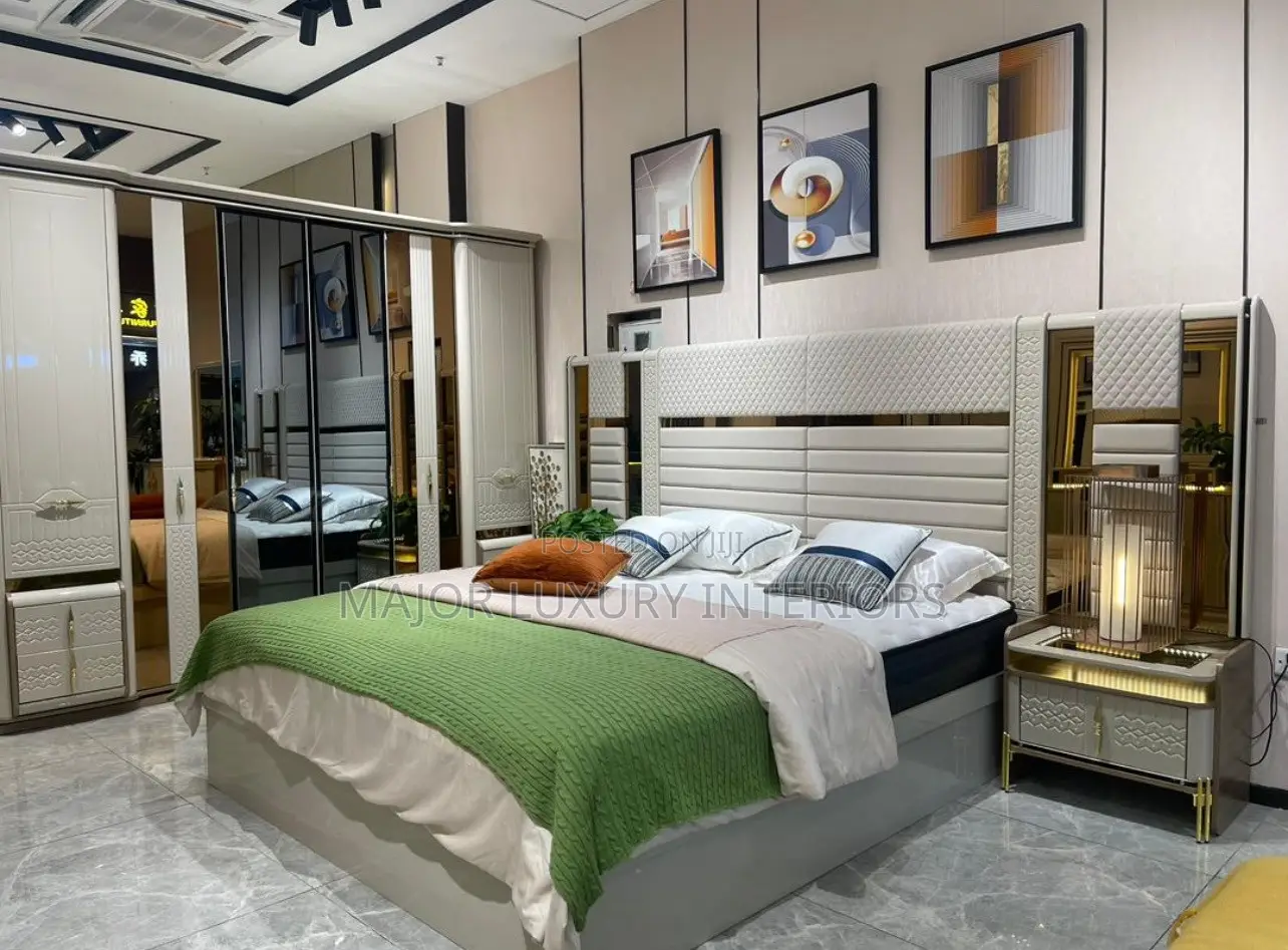 Higher Grade Comfortable Bed and Bedframe Set