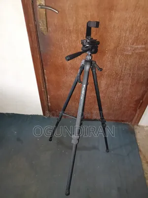 Tripod Stand With Remote Control