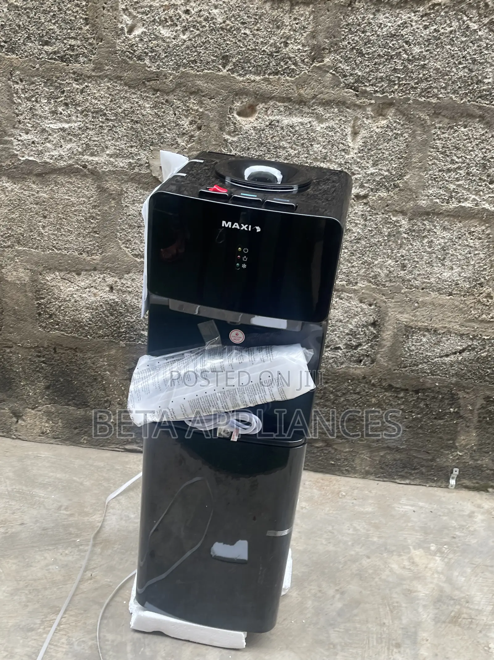 Maxi Drinking Water Dispenser