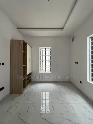 1bdrm Apartment in Lekki Phase 1 for rent
