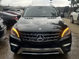 Mercedes-Benz M Class ML400 4MATIC 4dr SUV AWD (3.0L 6cyl Turbo 7A) Black