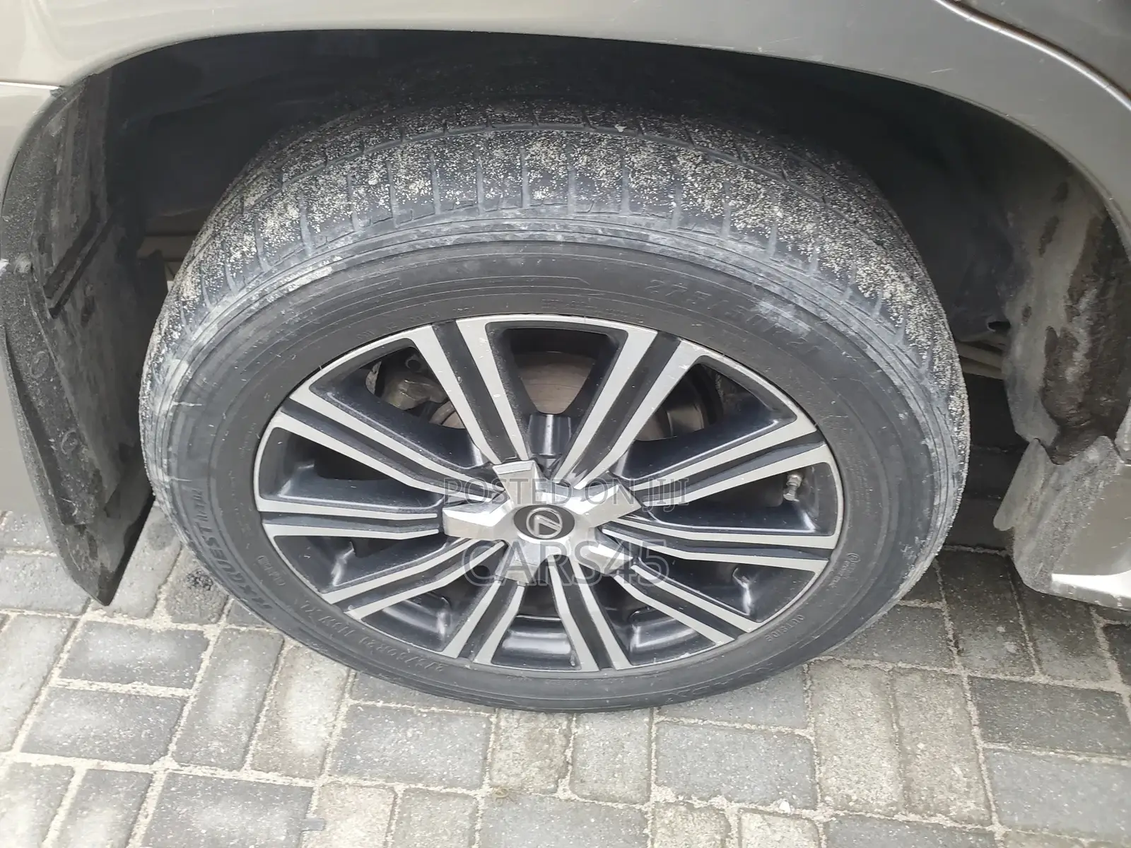 Lexus LX 2018 Gray