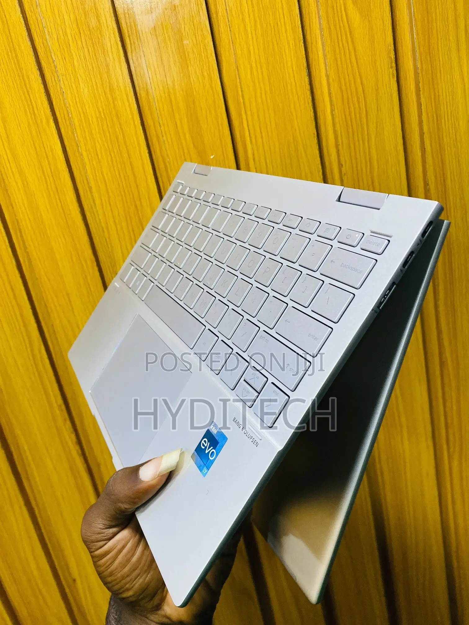Laptop HP Envy x360 8GB Intel Core i7 SSD 512GB