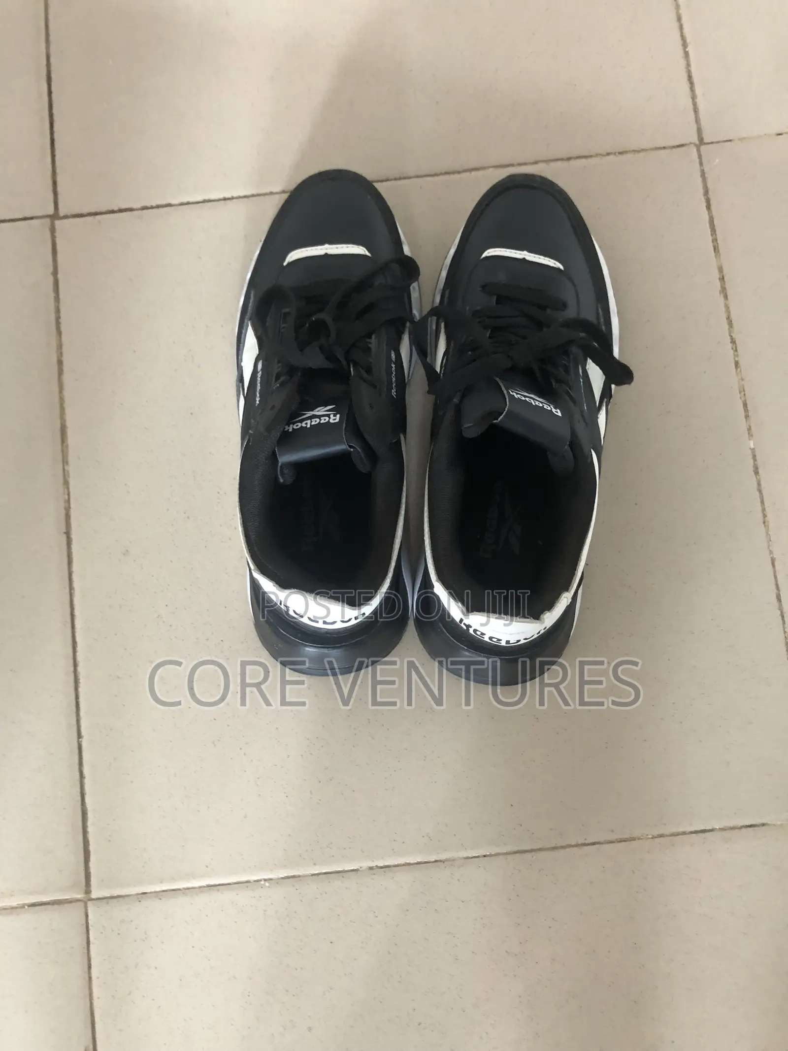 REEBOK Unisex Shoe
