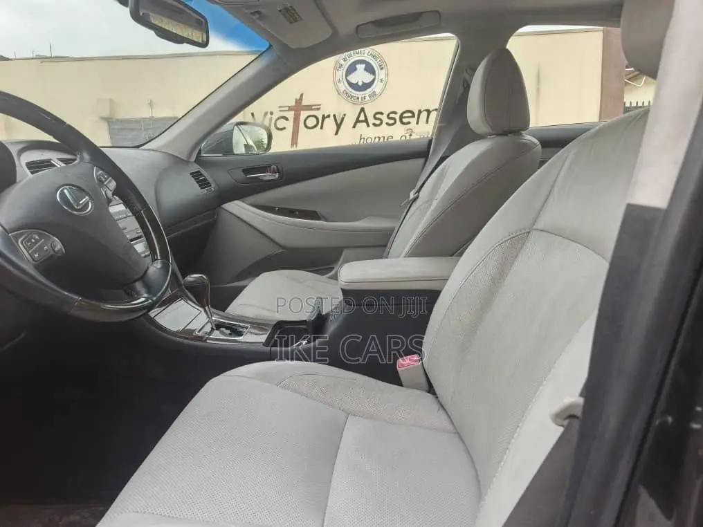 Lexus ES 350 2010 Gray