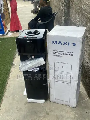 Maxi Hot Cold Water Cooler