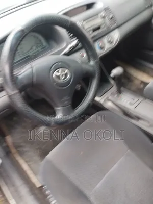 Toyota Camry 2004 Silver