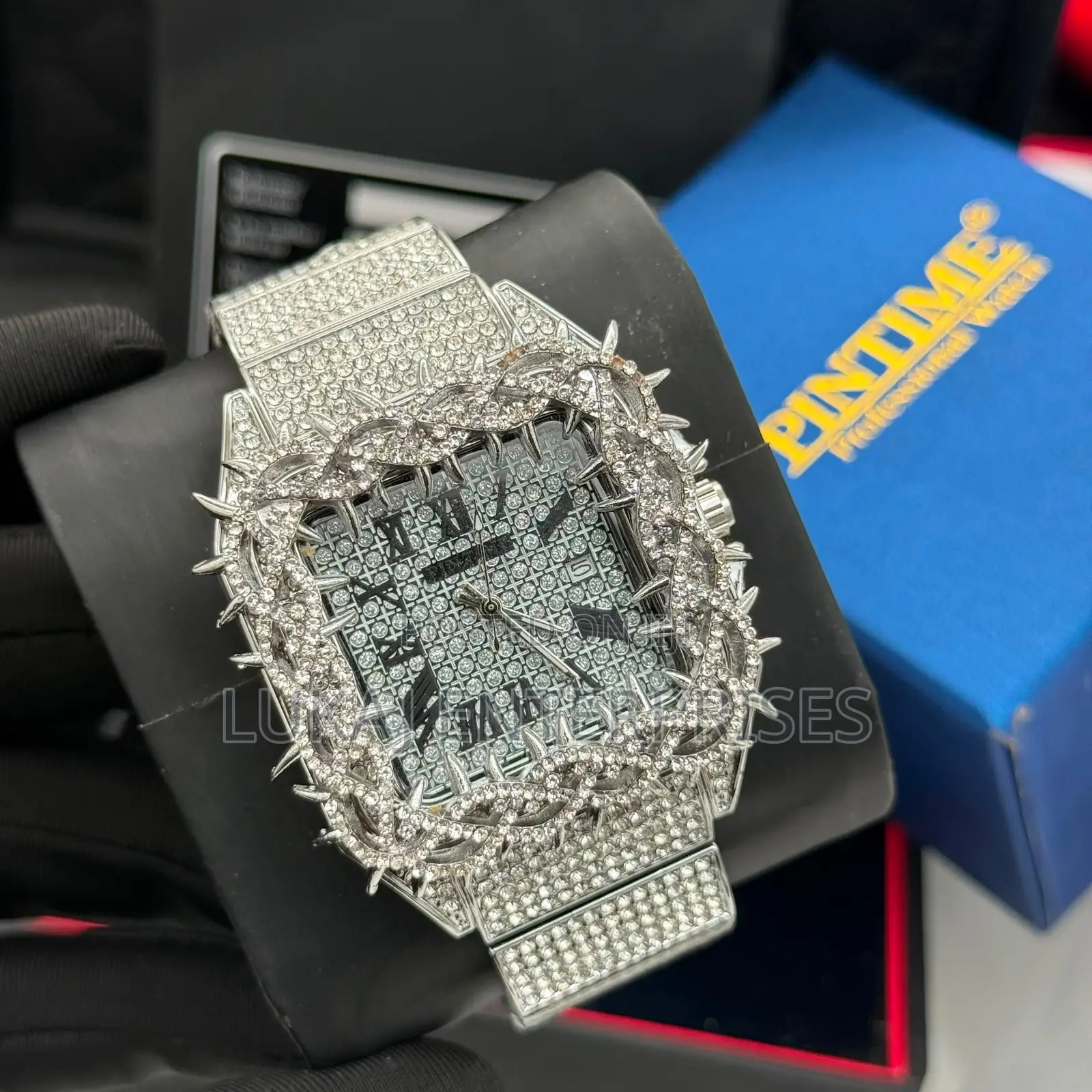 Pintime Classic Watch