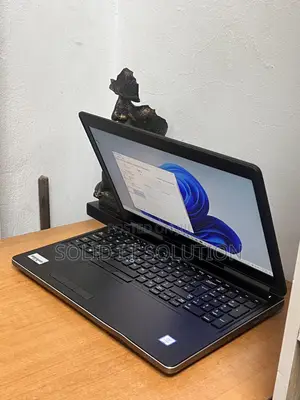Laptop Dell Precision 7510 8GB Intel Core i7 HDD 1T