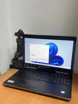 Laptop Dell Precision 7510 8GB Intel Core i7 HDD 1T