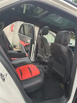 Mercedes-Benz GLE-Class 2022 White