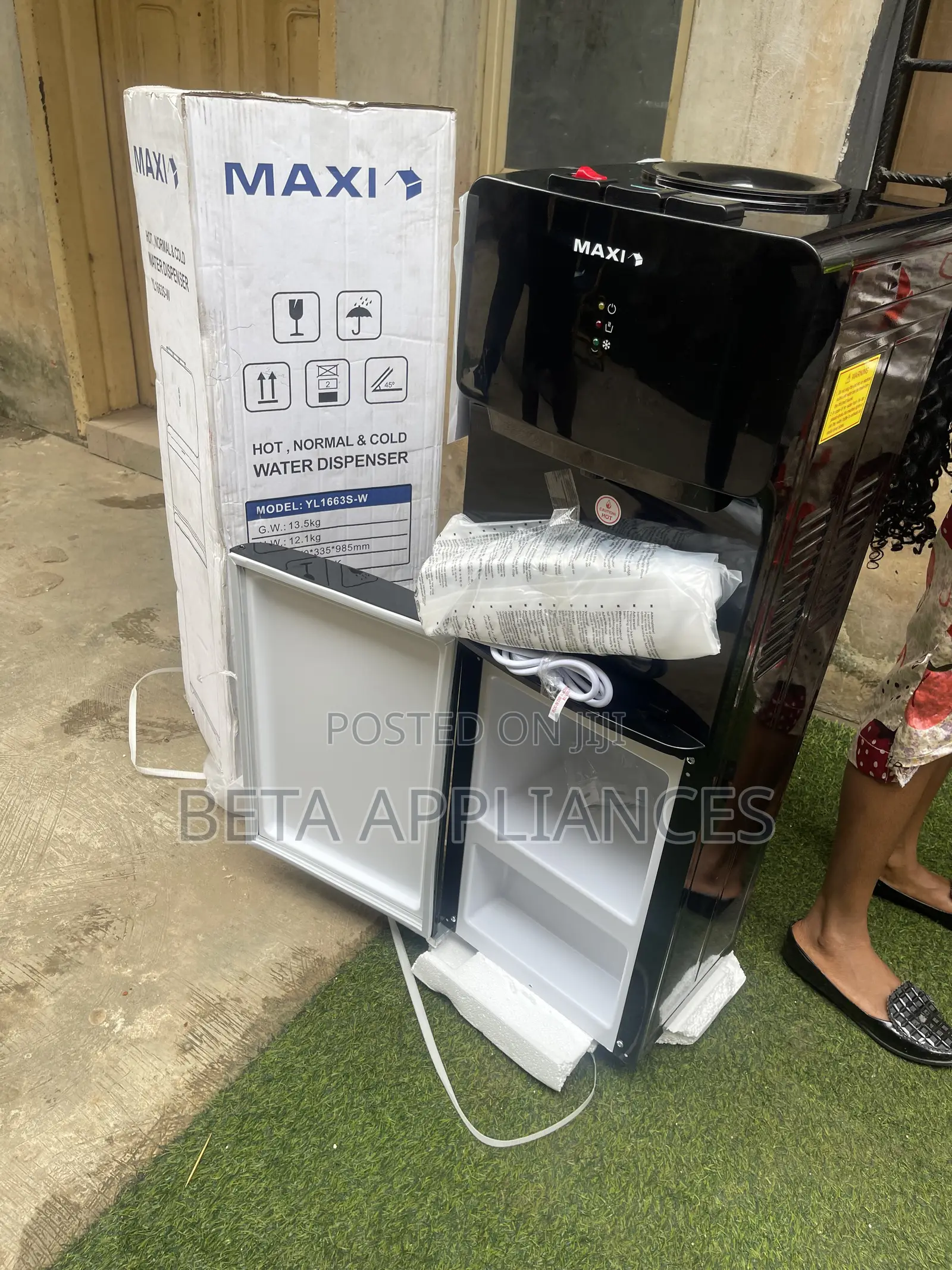 Maxi Water Dispenser for Workplace