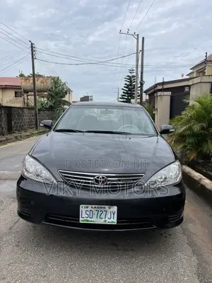 Toyota Camry LE 4dr Sedan (2.4L 4cyl 5A) 2005 Black