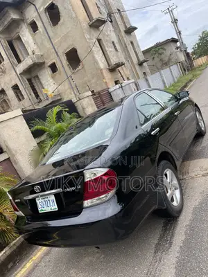Toyota Camry LE 4dr Sedan (2.4L 4cyl 5A) 2005 Black