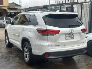 Toyota Highlander 2015 White