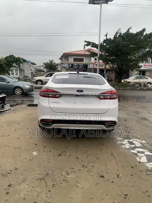 Ford Fusion 2017 White