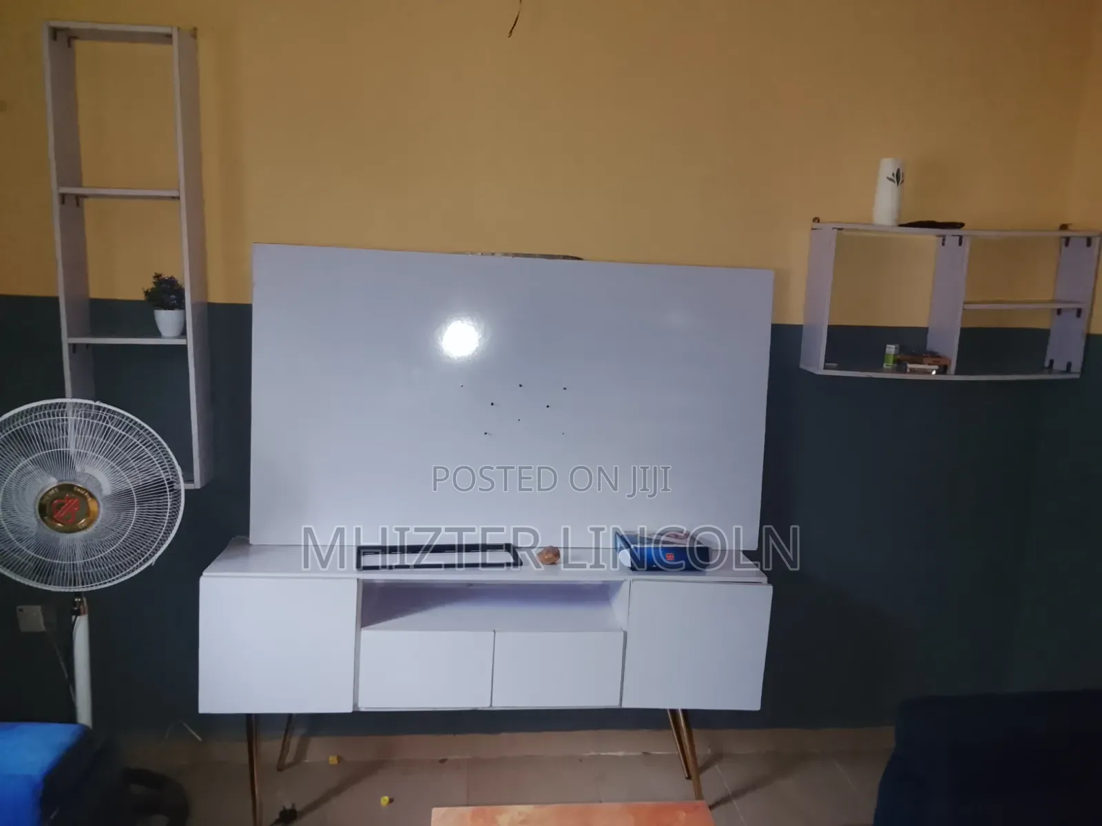 TV Wall Console Full Set