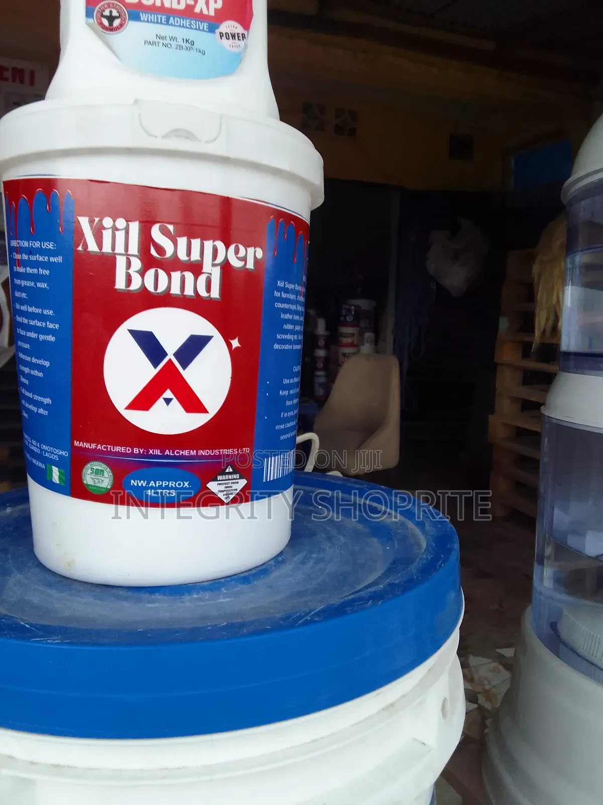 Xiil Super Bond 4L