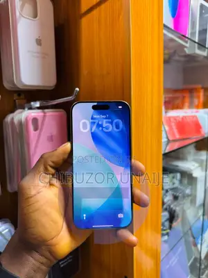 Apple iPhone 16 Pro 256 GB Gold