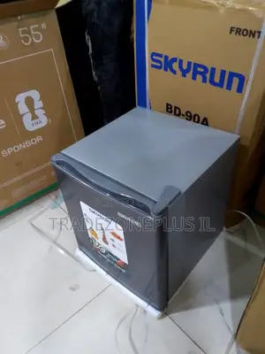 Skyrun 50L Personal Fridge – Compact Space-Saving Design