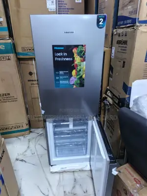 Hisense 225l Double Door Bottom Freezer With Led Interior Light