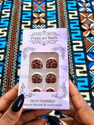Brown Black Tiger Print French Tip Press-on Toenails – 24pcs