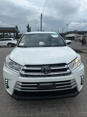 Toyota Highlander 2019 White