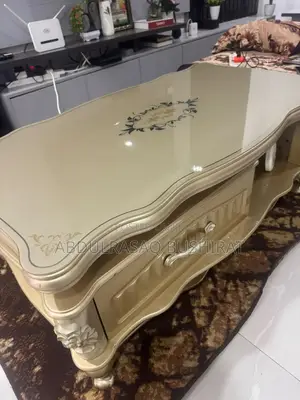Center Table and Center Rug