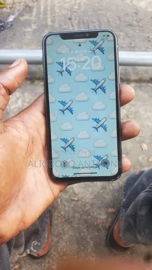 Apple iPhone 11 Pro 64 GB Gray