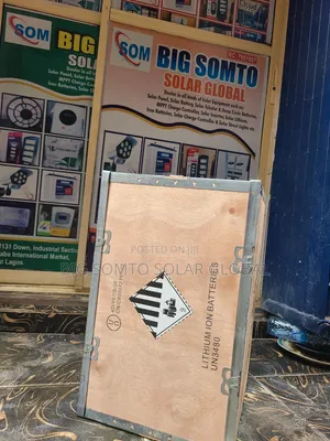 8kwh/24v Haisic Lithium Battery Black