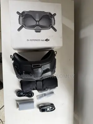 DJI FPV Goggles V2 – Complete Set, Like New
