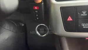 Toyota Highlander 2019 White