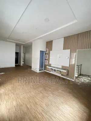 2bdrm Apartment in Ikota, Lekki for rent