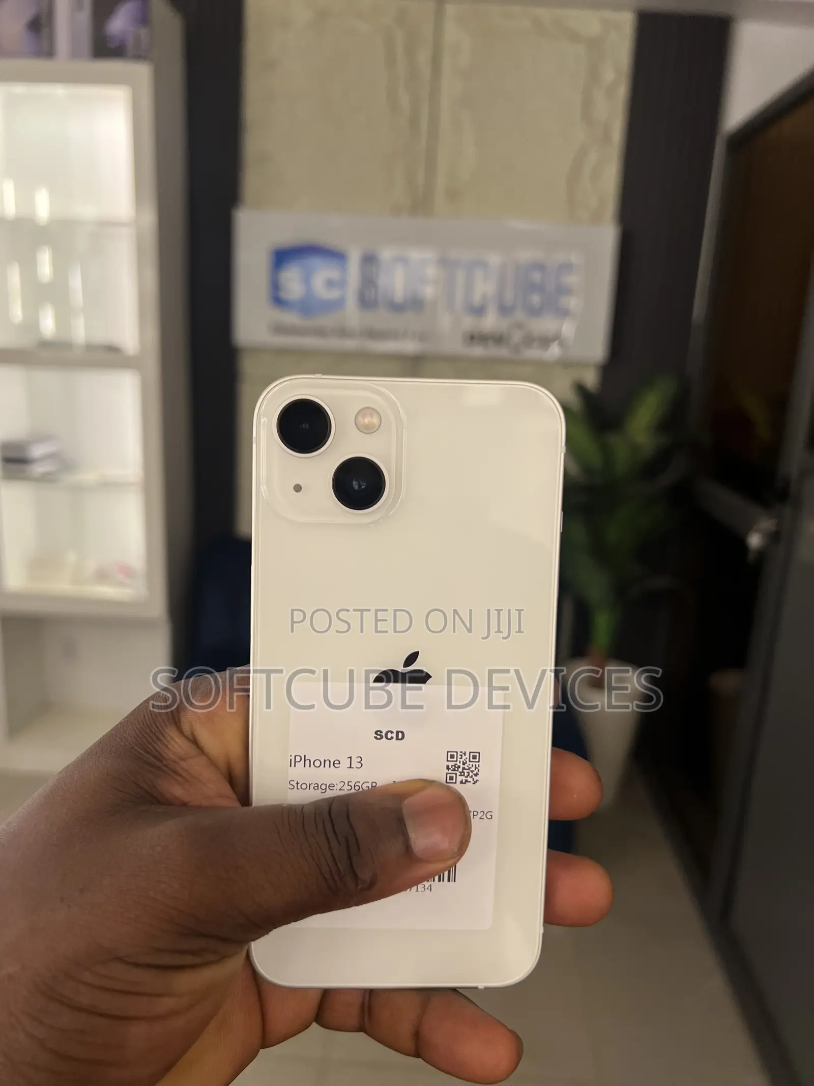 Apple iPhone 13 128 GB White
